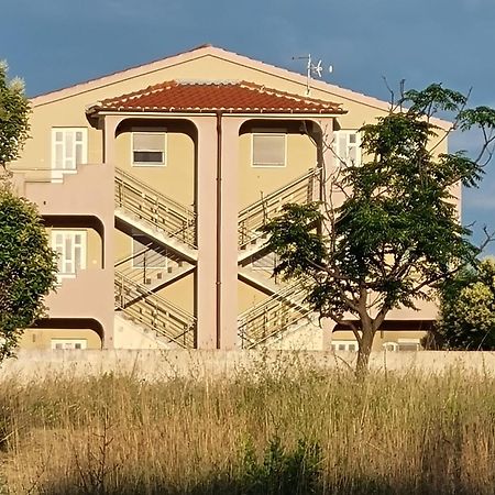 Villa Baric Nin Eksteriør billede