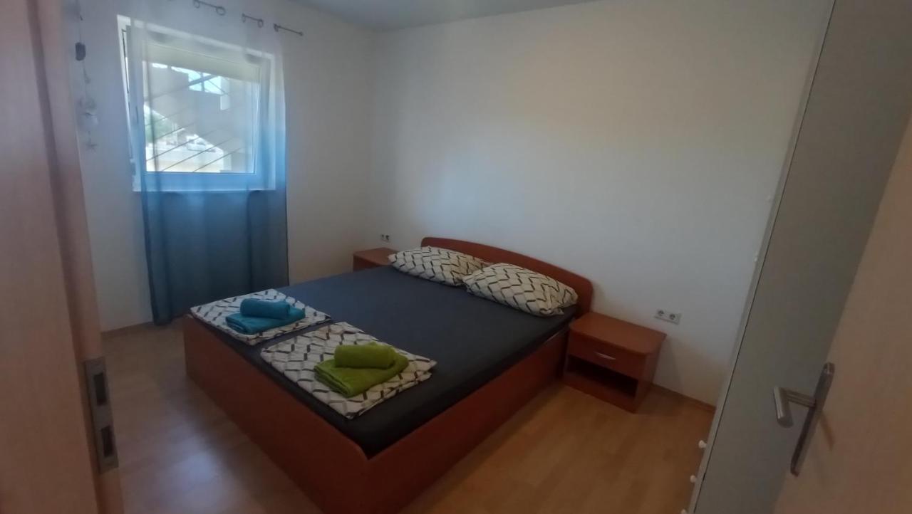 Villa Baric Nin Eksteriør billede